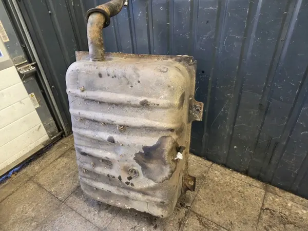 Brandstoftank OEM Zbiornik paliwa mercedes w123 kombi image 5