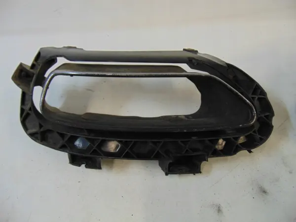 Audi A8 D3 Auspuffendstück OEM 4H0 - Gebraucht image 5