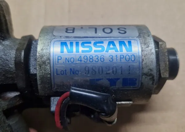 P-ventilpump Nissan 300ZX 1989 OEM 4983631P00 image 8