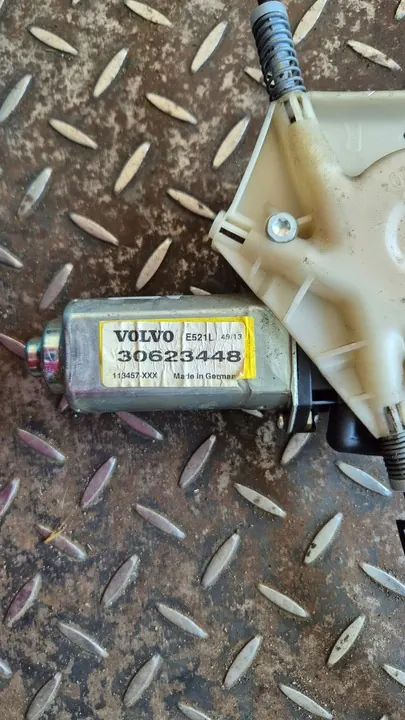 Elevador elétrico dianteiro esquerdo Volvo V40 image 3