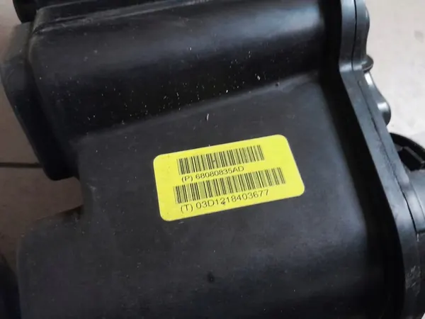 FILTRE À VAPEUR DE CARBURANT JEEP CHEROKEE KL V 2014-18R 2.4 68080835AD image 2