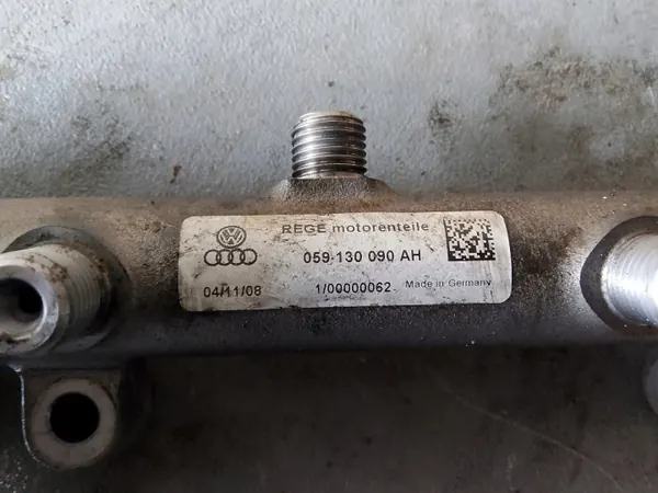 Carril de injeção OEM 059130090AH para Audi Q7 3.0 TDI image 3