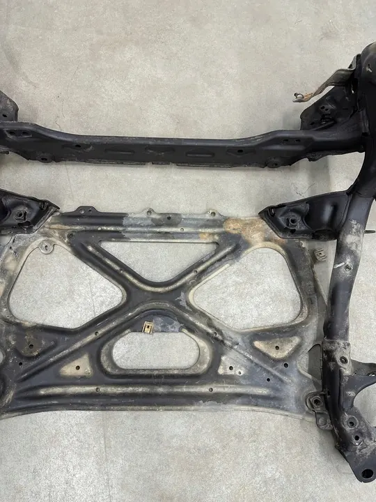 Sous-châssis avant Audi A6 C7 Quattro OEM 4H0399345Q image 6