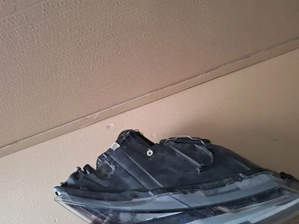 SEAT LEON III Farol Dianteiro Direito 5F1941016B image 3