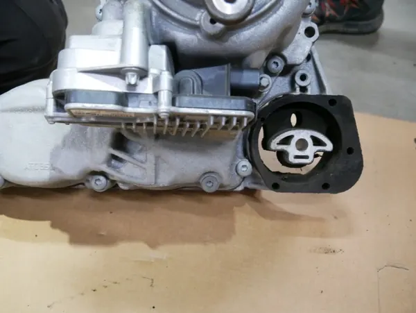 BMW OEM 7643755 Overbrengingsbakreductor voor X1 E84 image 5