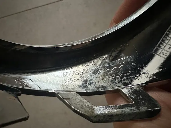 Acabamento de escape esquerdo Audi SQ5 Sportback 80F853881 image 3