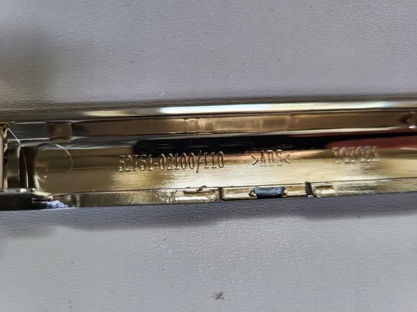 TOYOTA AURIS II 2 HB Takapuskuri Kromi 2015-2020 OEM image 6