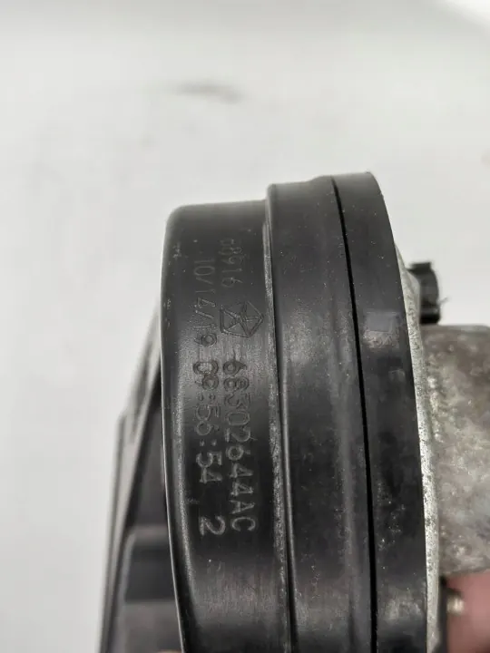 Dodge Toeter OEM 68302644AC voor CHALLENGER 2019 image 6