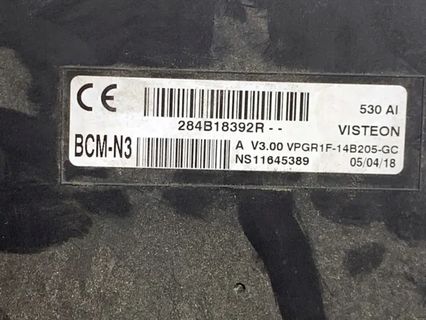 Module BCM OEM 284B18392R pour Renault Master III image 4
