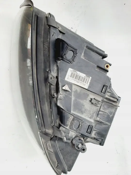AUDI A4 B6 Faros Bixenon Izquierda + Derecha Valeo image 10