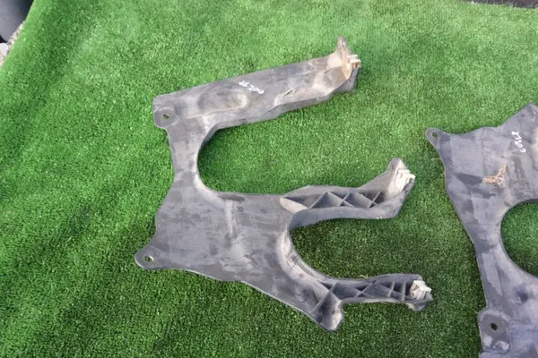 Lenkgetriebeabdeckung OEM 757394808/757394807 BMW X3/X4 image 4