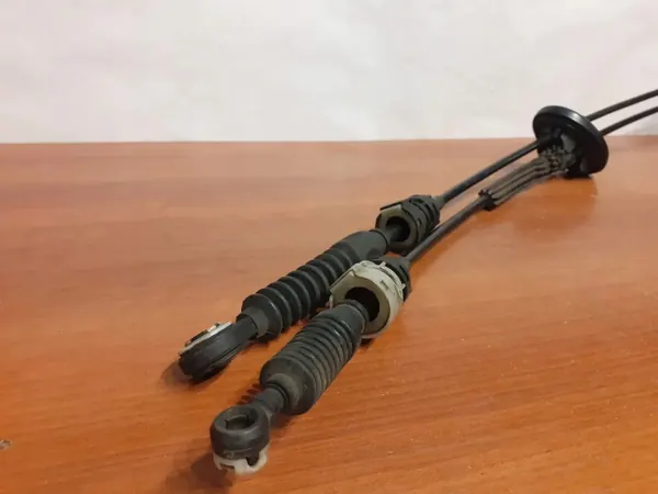 Cable de cambios Mercedes-Benz OEM 12195 - Usado image 5