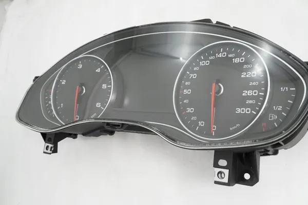 Audi A6 Mittaristo 4G8920932D image 2