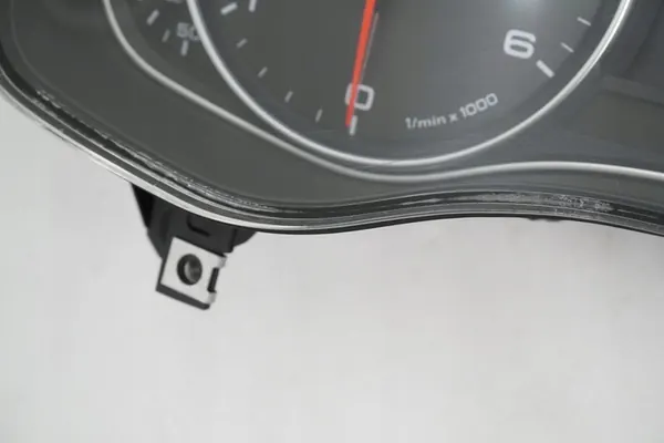 Audi A6 Mittaristo 4G8920932D image 5