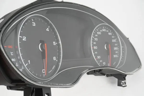 Audi A6 Mittaristo 4G8920932D image 6