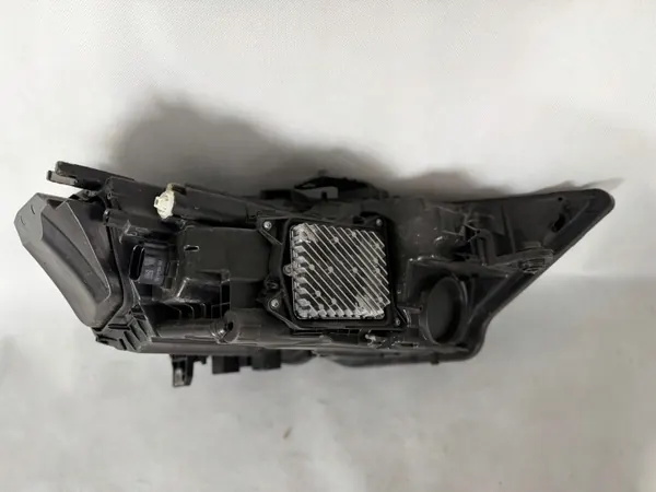 Audi A6 S6 C8 Koplamponderdeel OEM 0133770100050562 Links image 5