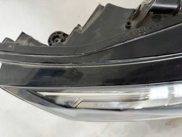 Audi A6 S6 C8 Koplamponderdeel OEM 0133770100050562 Links image 7