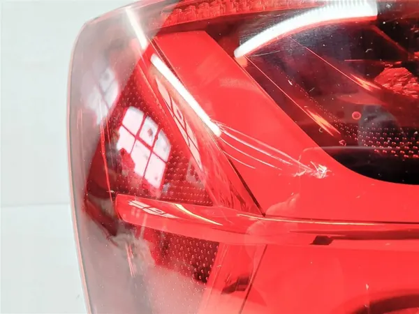 AUDI A6 C7 Luz Trasera LED Izquierda image 3