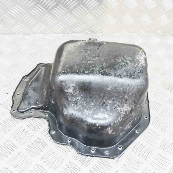 Oljesump VW POLO (6R, 6C) 1.2L bensin 2011 03D103601G image 4