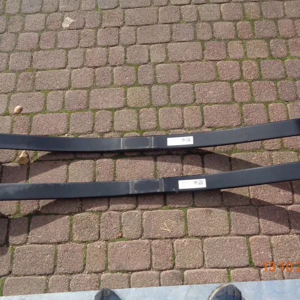 Ressort arrière OEM 2N0511151S pour VW Crafter II image 2