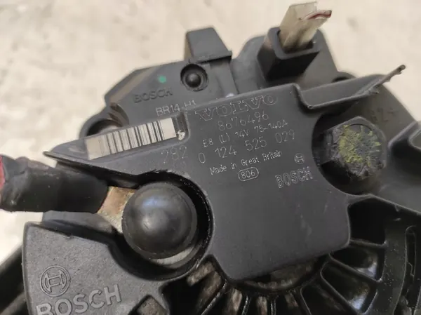 VOLVO S60 1 I 00- 2.4 D5 Alternaattori image 5