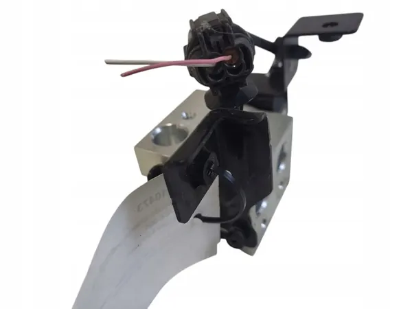 Válvula de expansão AC OEM 4433101360 para Nissan Leaf II image 7