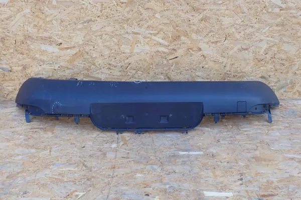 RENAULT MEGANE III 08-16 Bakre Stötfångare Spoiler 850B20001R image 2