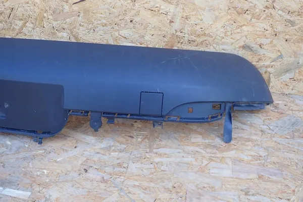 RENAULT MEGANE III 08-16 Bakre Stötfångare Spoiler 850B20001R image 8