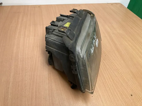 AUDI A4 B5 Farol Frontal Esquerdo image 2