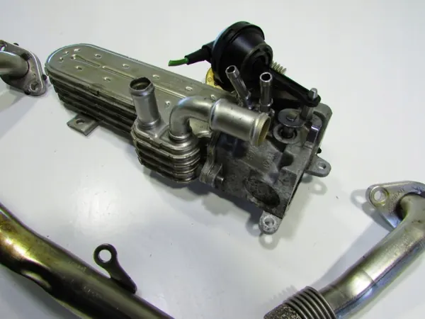 Tuyau refroidisseur EGR Mitsubishi Outlander II 2.0 DID OEM image 5