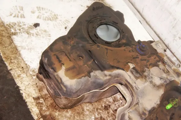 Brandstoftank UV516 voor Ford Edge Mk2 2.0d - Gebruikt image 4