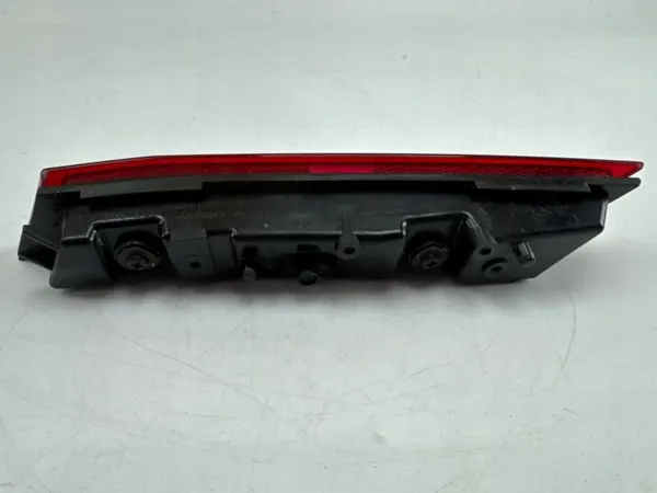 Refletor traseiro esquerdo Kia EV6 OEM 924A1CV000 image 3