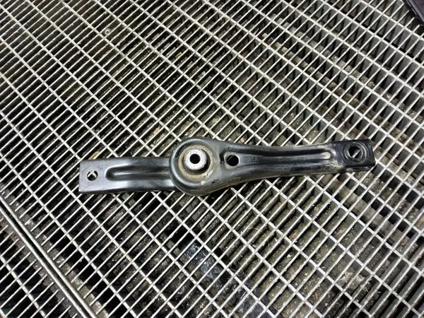 Växellådsfäste OEM 5Q0199855M Seat Leon (5F) image 2
