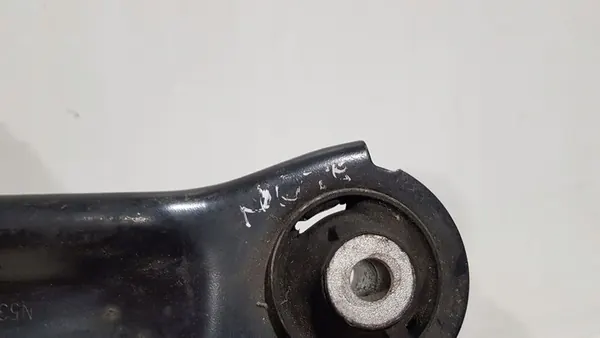 Braccio Oscillante Anteriore Destro Nissan Micra K12 OE image 3