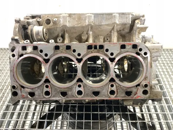 Motorblok Porsche Panamera 4.8 OEM 948101113 image 3