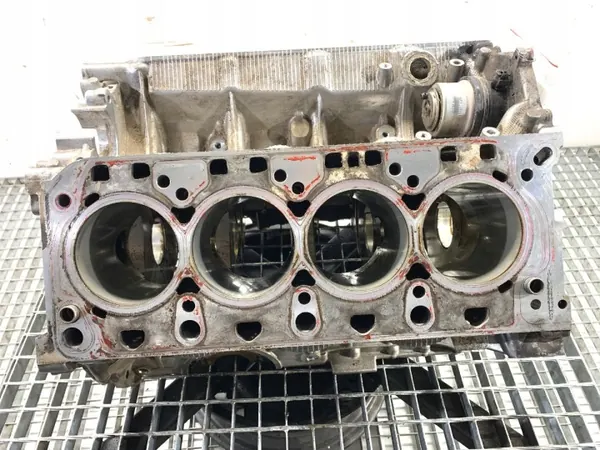 Motorblok Porsche Panamera 4.8 OEM 948101113 image 8