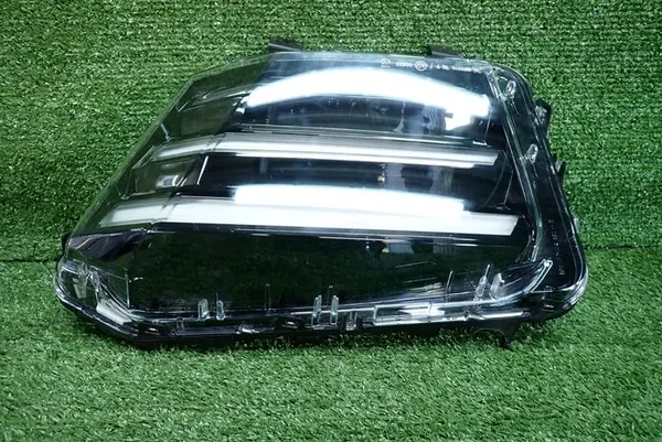 OEM 9850423580 Oikea LED DRL Peugeot 208 II Liftille image 2