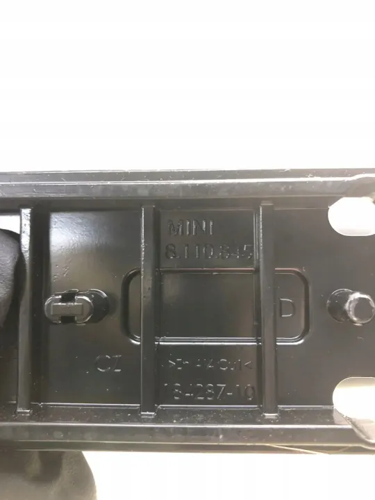 Läderarmstöd OEM 8110845 för MINI Countryman R60 image 4