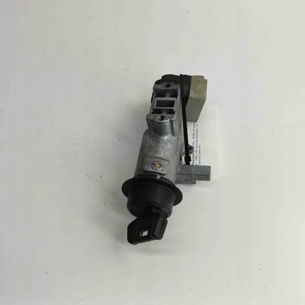 Pontiac Grand Am Sedan OEM 26039998 - 3.3L 1991 image 5