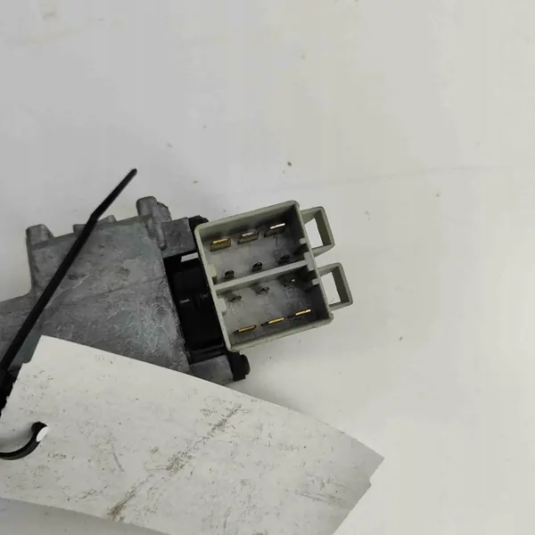 Pontiac Grand Am Sedan OEM 26039998 - 3.3L 1991 image 7