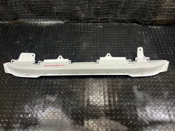 Toyota Corolla E21 achterbumper spoiler OEM S2512F065 image 2