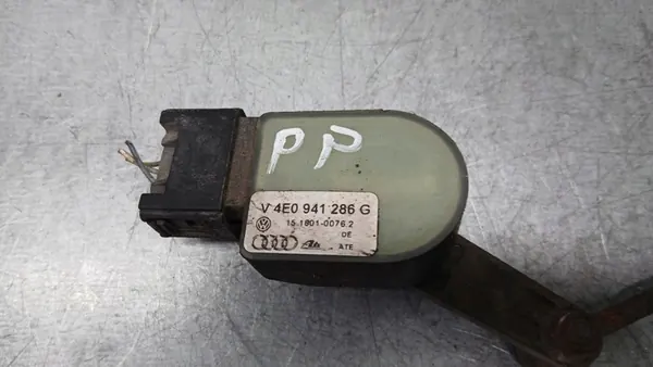 Sensor de Nível Xenon Audi A8 D3 3.0 TDI OE 4E0941286G image 2