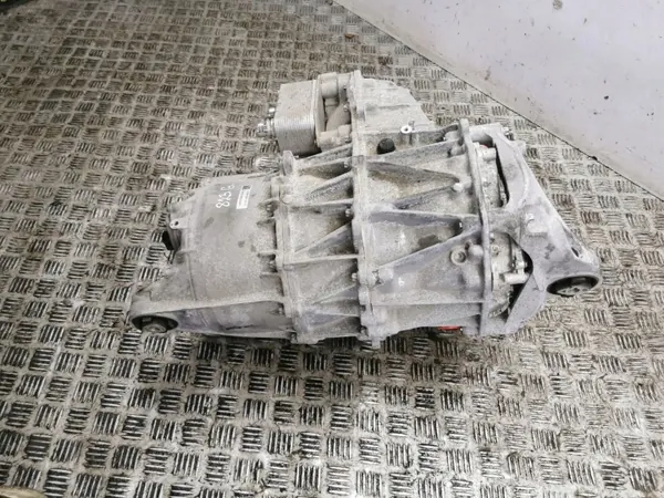 Motor elétrico Tesla 3D7 - Peça OEM usada image 4