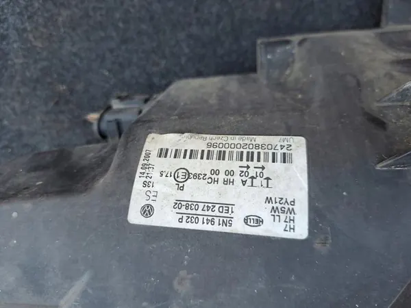 Faróis dianteiros VW Tiguan 08-15 image 3