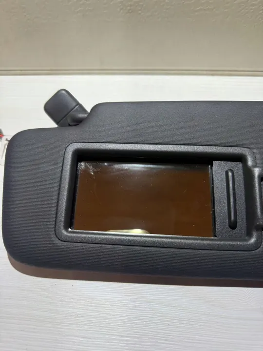 VW Golf VII Aurinkosuoja vasen OEM 5G0857551AJ image 4
