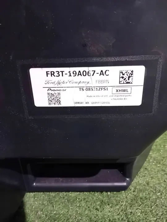 Ford Mustang VI Subwoofer Shaker OEM FR3T-19A067-AC image 6