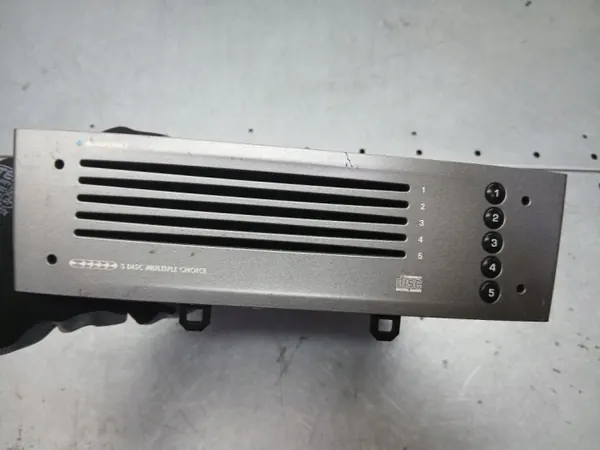 Alternador Peugeot 308 I 2.0HDI OEM 966372377 image 2