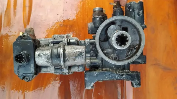 DAF 1440499 Base de Válvula Secador de Ar - Usado image 3