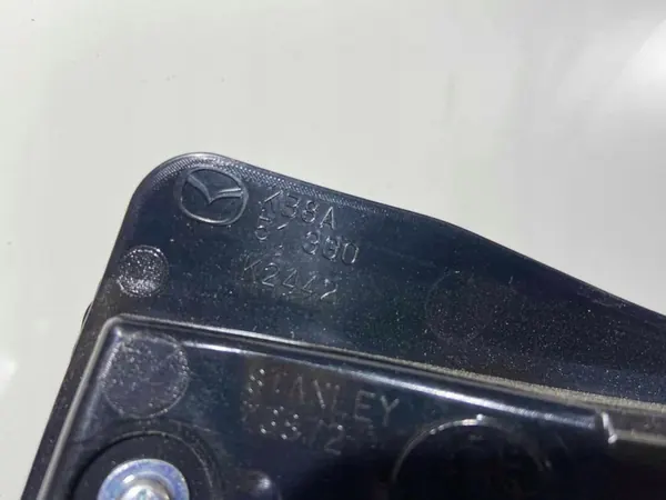 MAZDA CX-5 2017 - LUZ TRASERA IZQUIERDA image 3