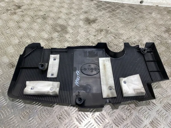 Motorabdeckung OEM FBZ17397 für Toyota Prius 2017 image 3